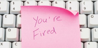 Court has difficulty enforcing judgment reinstating employee, 法院的员工复职判决难以获执行