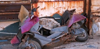 Wrecked_scooter_motorbike