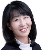 张青华 ZHANG QINGHUA 天达共和律师事务所合伙人 Partner East & Concord Partners