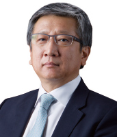 蒲凌尘