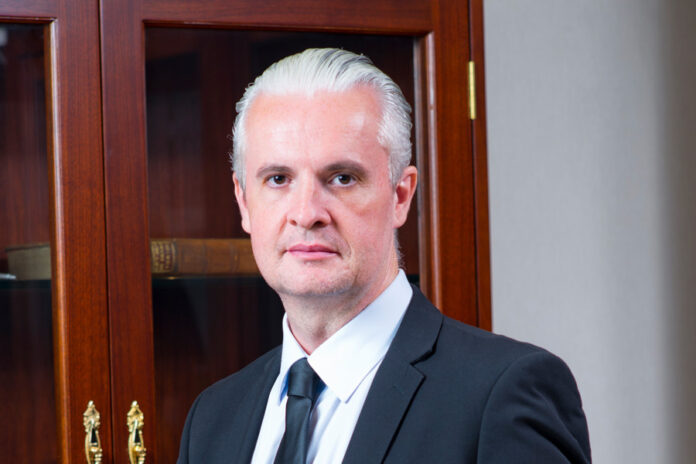 Julien Chaisse 2021 Smit-Lowenfeld Prize