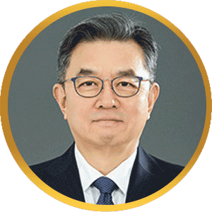 Daniel Lee DLA Piper