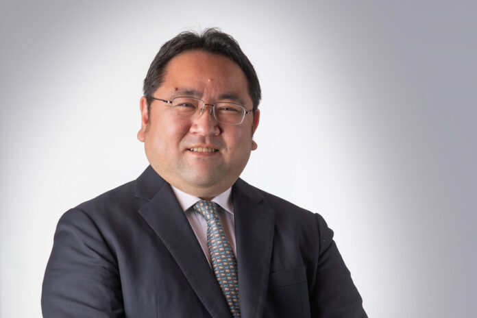 Munenori Kaku Tanner de Witt