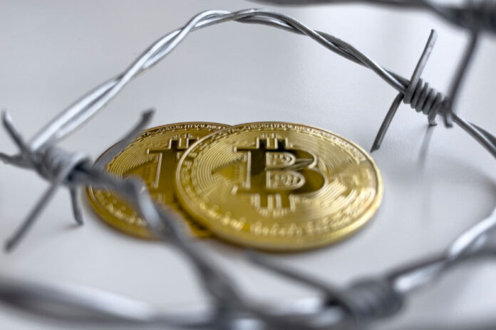 PBOC-clamps-down-on-virtual-currencies-L
