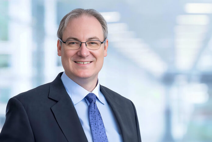 Andrew-Battisson-joins-Linklaters-L