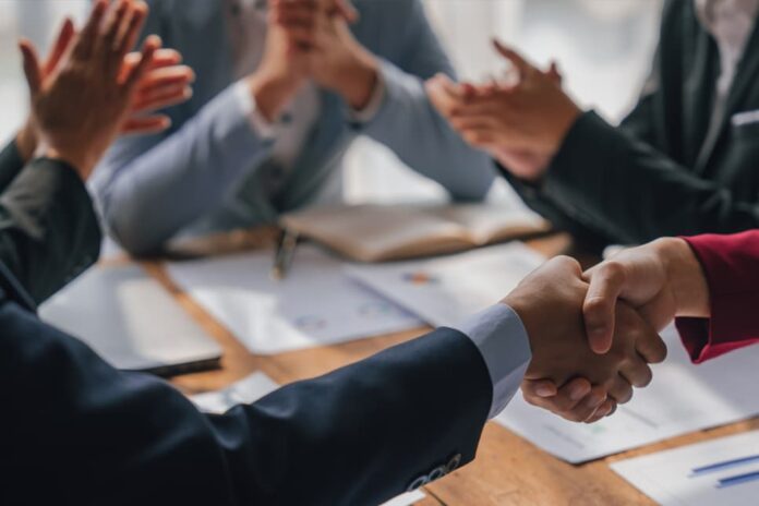 Juris Corp Promotes Five Lawyers to Partnership (1) Juris Corp Five Lawyers promoted Partnership