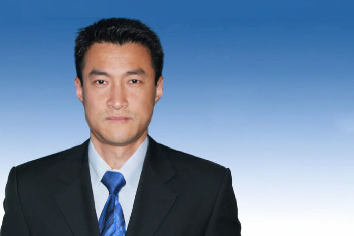 Hogan & Hartson merger Roger Peng Paul Hastings