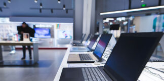 India restricts computer imports