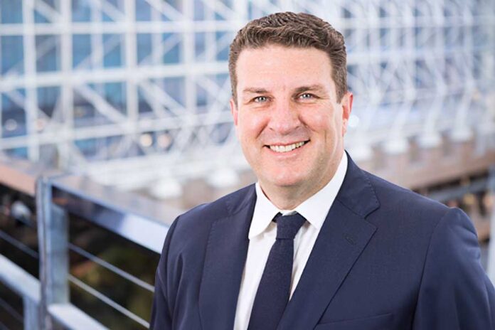 Hogan Lovells hired Matthew Bubb