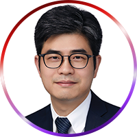 黄建新