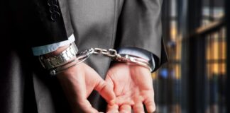 How and when should arrests be communicated (1)