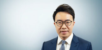 Freshfields Hong Kong Hires Tony Chow