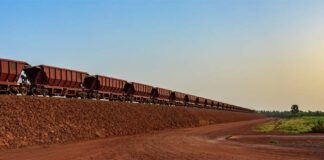Ten firms advise on USD20bn iron ore project in Guinea