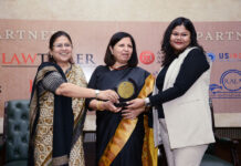 From left: Retired Justice Dr Sangita Dhingra Sehgal and Justice Rekha Palli, of Delhi High Court, present the award to Manokamana, IBLJ associate editor.