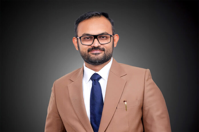 Atul Menon leaves AZB joined Saga
