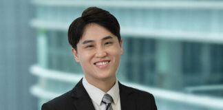 Incisive Law Director Davis Tan