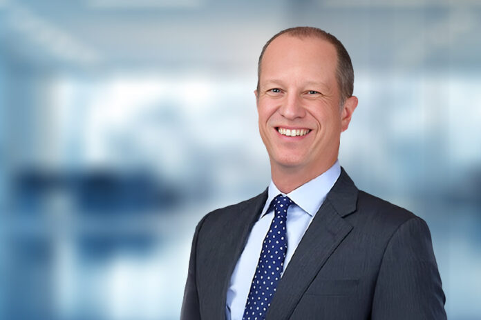 Hogan Lovells hires Phill Hall