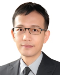 Derrick Yang