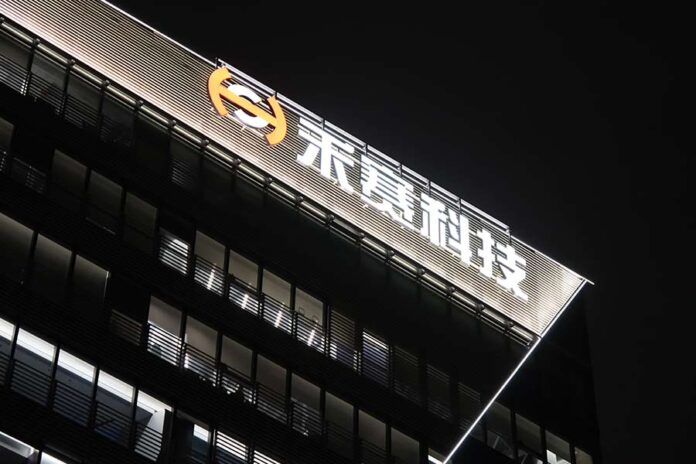 五律所助力禾赛科技完成41.6亿香港上市